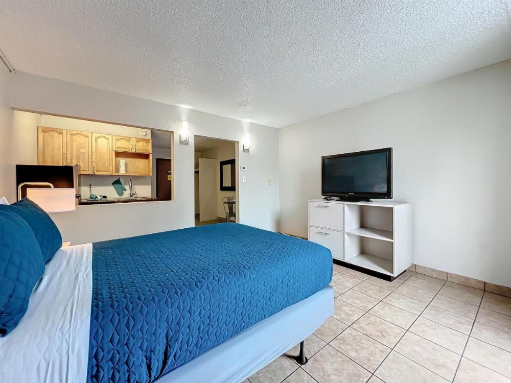 Room image 2
